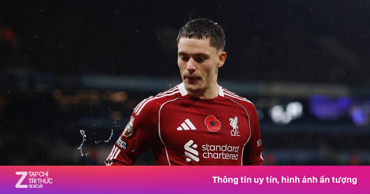 Liverpool khủng hoảng, bị gạch khỏi cuộc đua vô địch