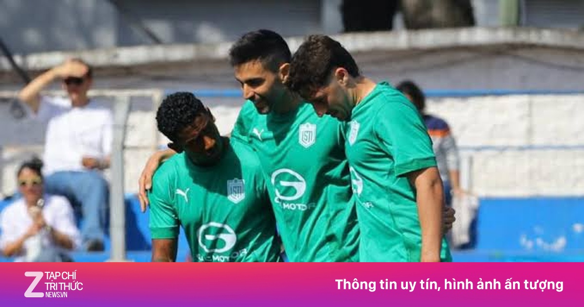 Đội do Messi, Suarez sở hữu vô địch