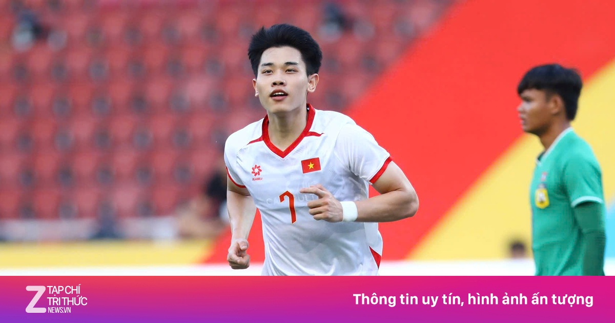 HLV Kim Sang-sik lập kỷ lục bất bại cùng U22 Việt Nam