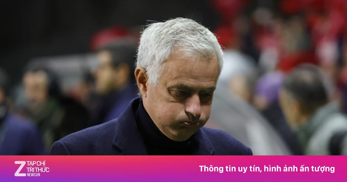 Benfica 'tặng' danh hiệu hay nhất trận cho trọng tài