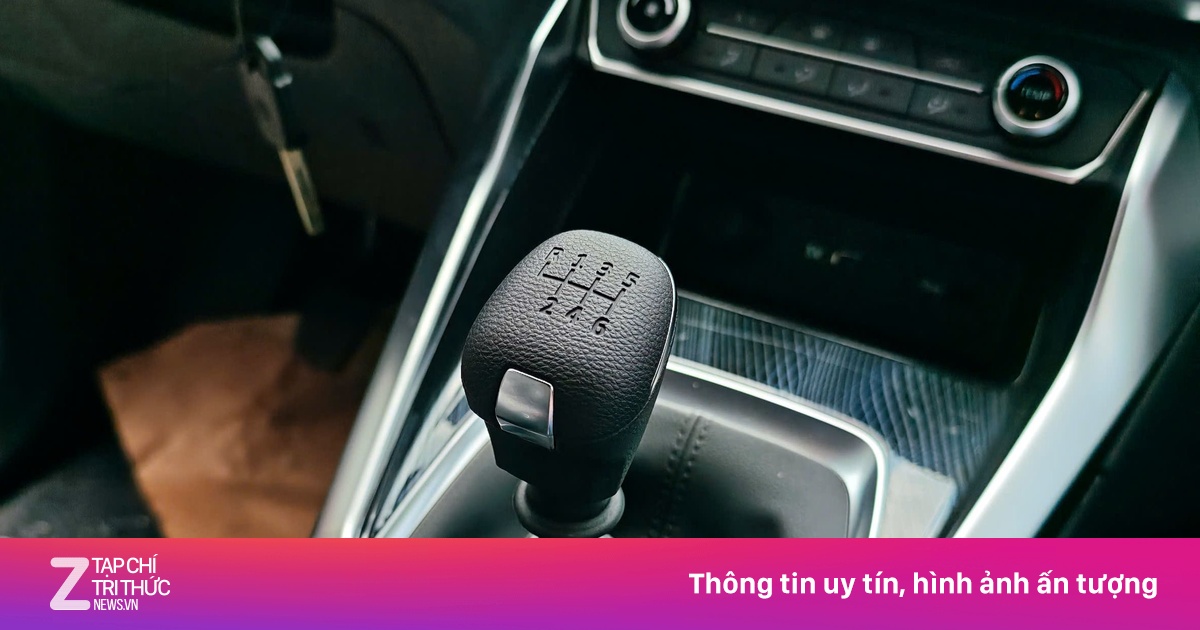 Tài xế taxi, xe công nghệ lại tìm đến ôtô số sàn?