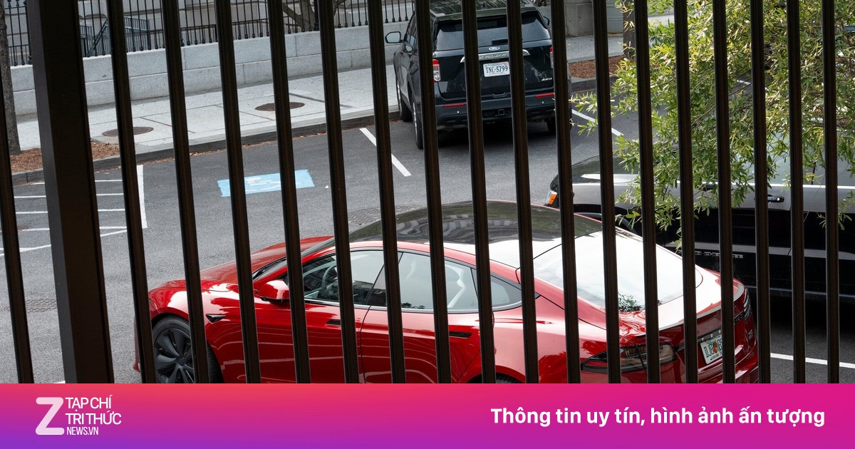 Hậu 'chia tay' Elon Musk, xe điện bị Tổng thống Trump thất sủng