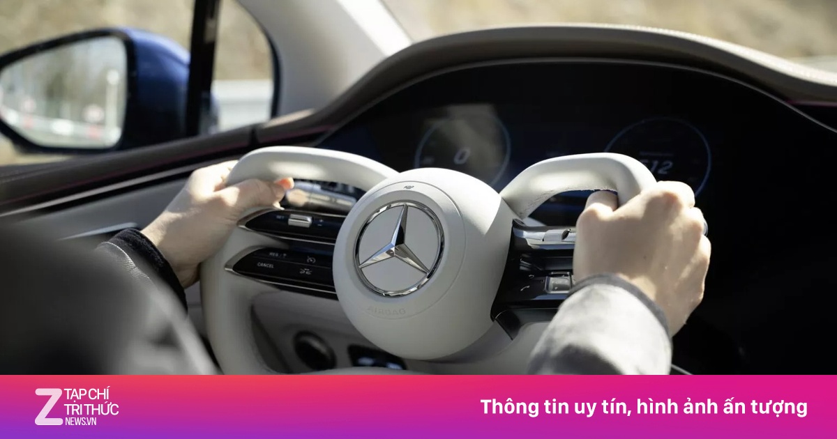 Sau cửa điện, đến vô lăng Yoke bị cấm