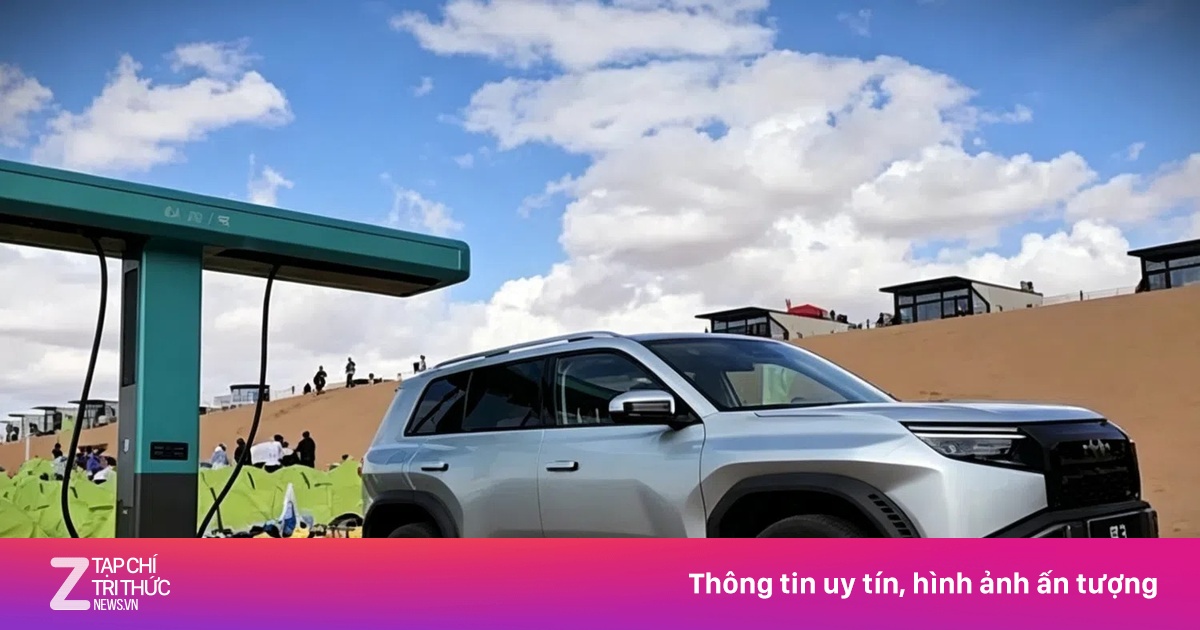 BYD mang siêu trạm sạc đến sa mạc