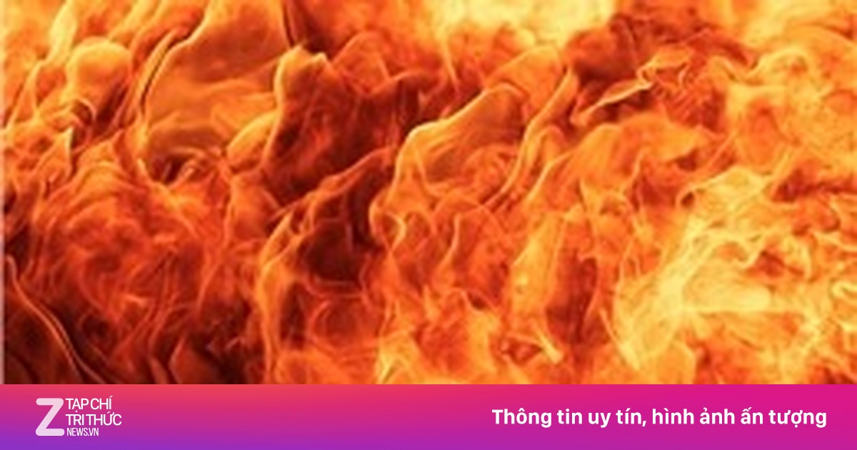 Hưng Yên: Dập tắt vụ hỏa hoạn tại kho chứa đồ điện gia dụng