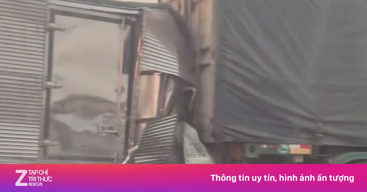 Xe tải tông thẳng vào xe đầu kéo, tài xế tử vong tại chỗ