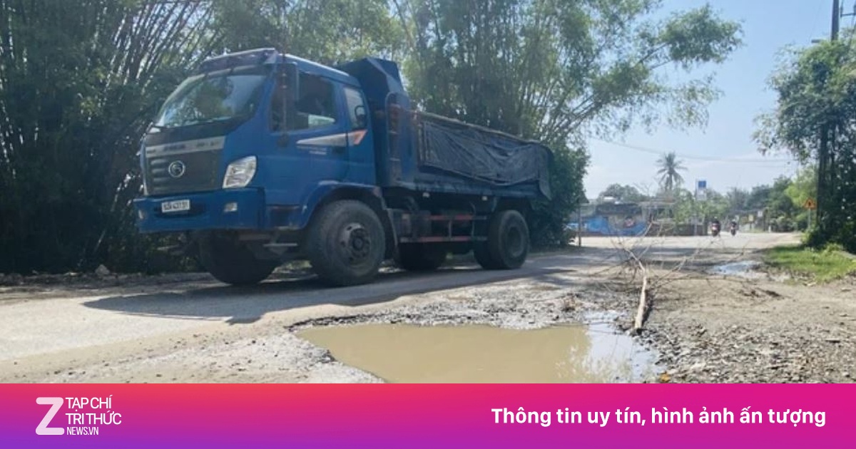 Xe tải cày nát tỉnh lộ, dân 'chết mòn' ở Đà Nẵng