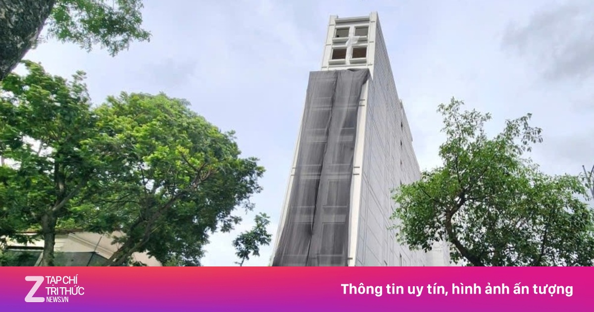 Hà Nội quây rào chuẩn bị dỡ khách sạn 9 tầng sát hồ Hoàn Kiếm