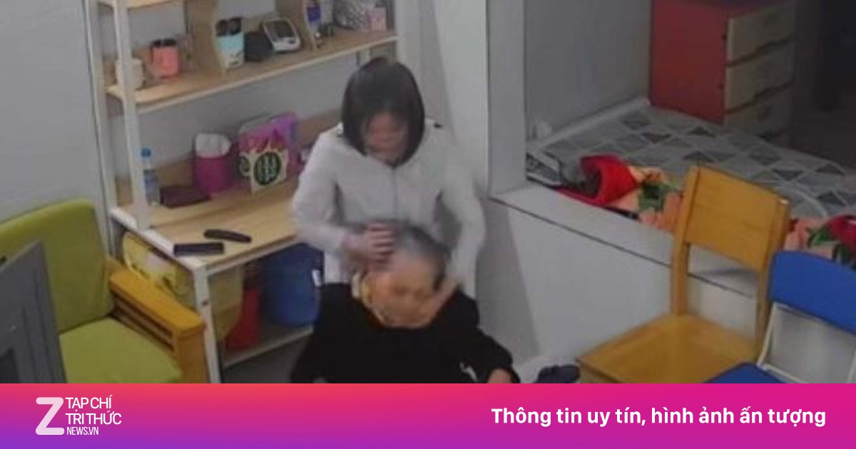 Nữ giúp việc bạo hành cụ bà ngồi trên xe lăn