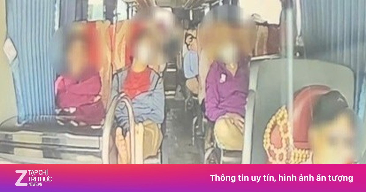 Đi xe limousine không thắt dây an toàn, loạt hành khách bị phạt