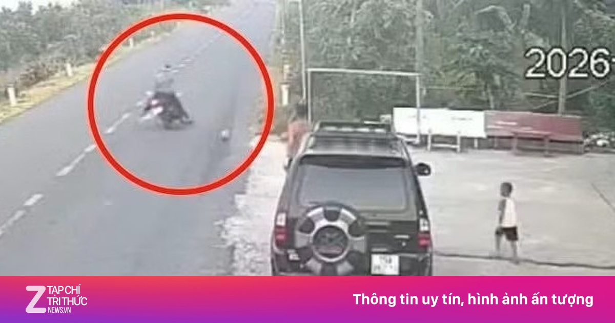 Trách nhiệm pháp lý khi trẻ đá bóng ra đường gây tai nạn chết người
