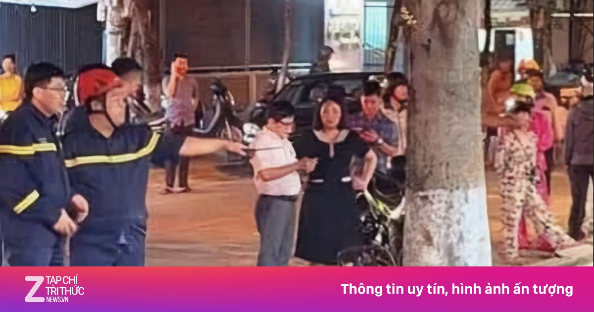 Sập tường quán cà phê ở Đà Nẵng, nam công nhân tử vong