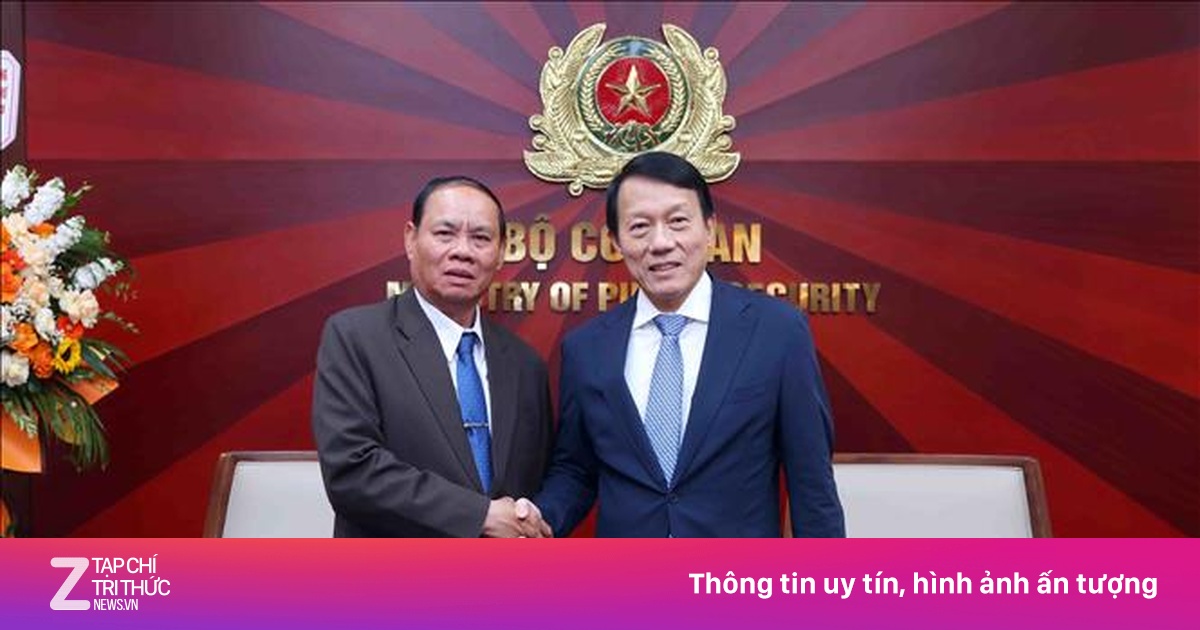 Tiếp tục vun đắp quan hệ hữu nghị Việt Nam - Lào