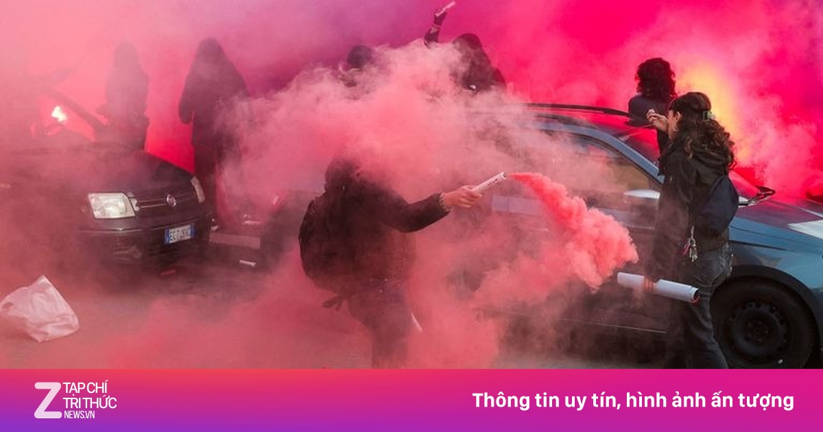 Biểu tình dữ dội tại Milan, cảnh sát dùng vòi rồng giải tán phản đối Olympic 2026