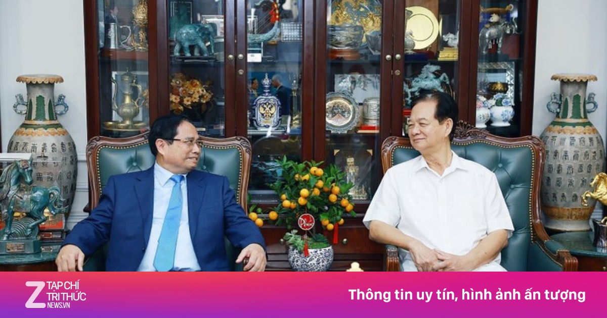 Thủ Tướng Phạm Minh Chính Thăm, Chúc Tết Nguyên Lãnh Đạo Và Dâng Hương Cố Lãnh Đạo Tại TP.HCM