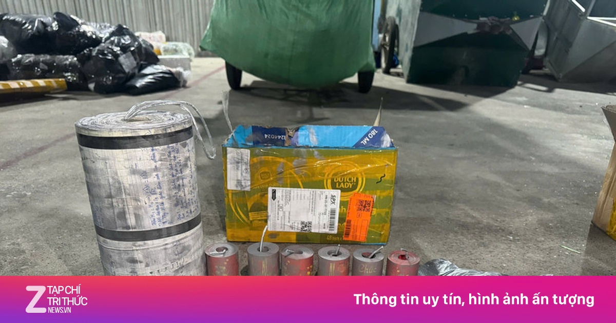 Bắt nhóm đối tượng sản xuất, buôn bán pháo nổ qua đường bưu chính