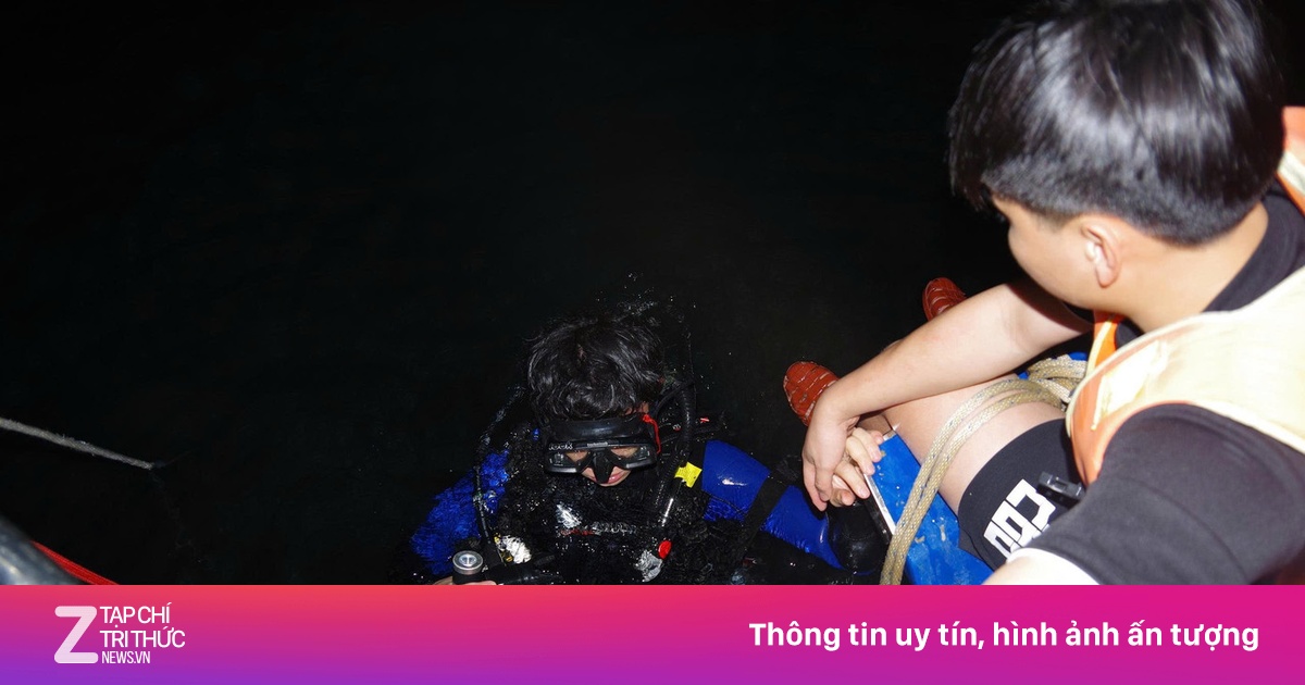 Hơn 500 người xuyên đêm tìm kiếm người mất tích trong vụ chìm tàu