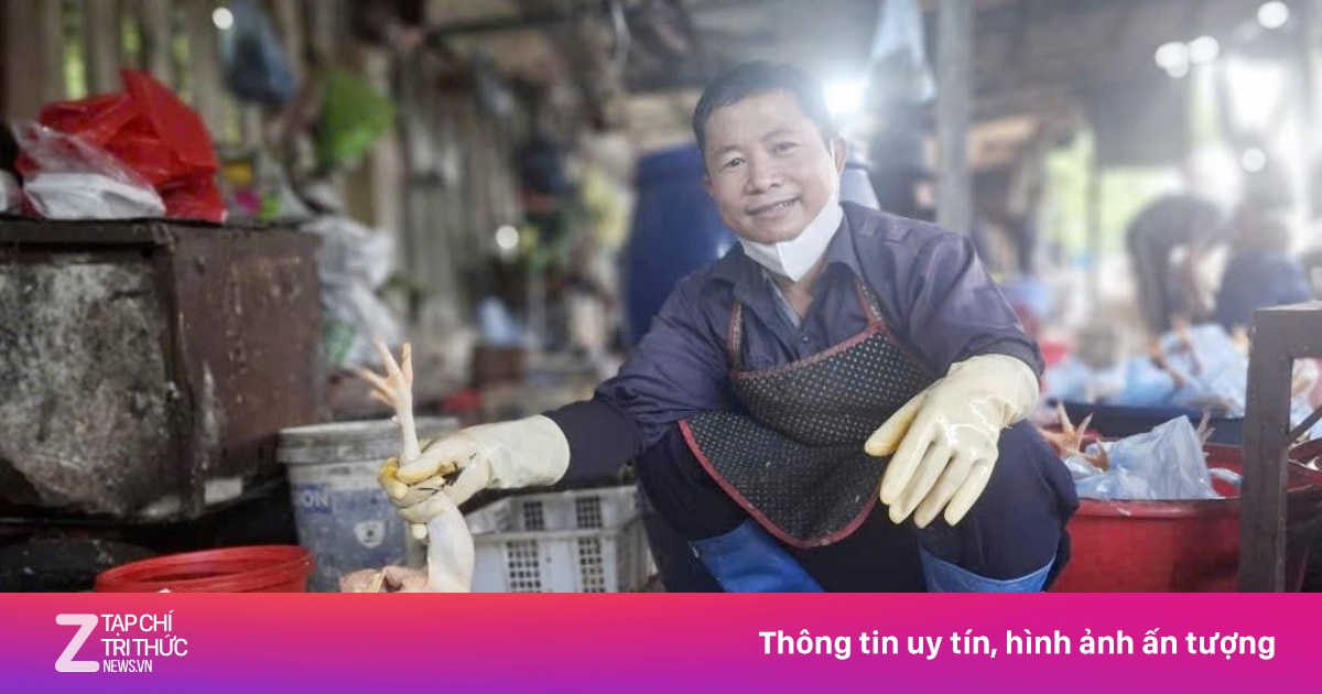 29 Tết, ngày 'hái ra tiền' của nghề thịt gà thuê