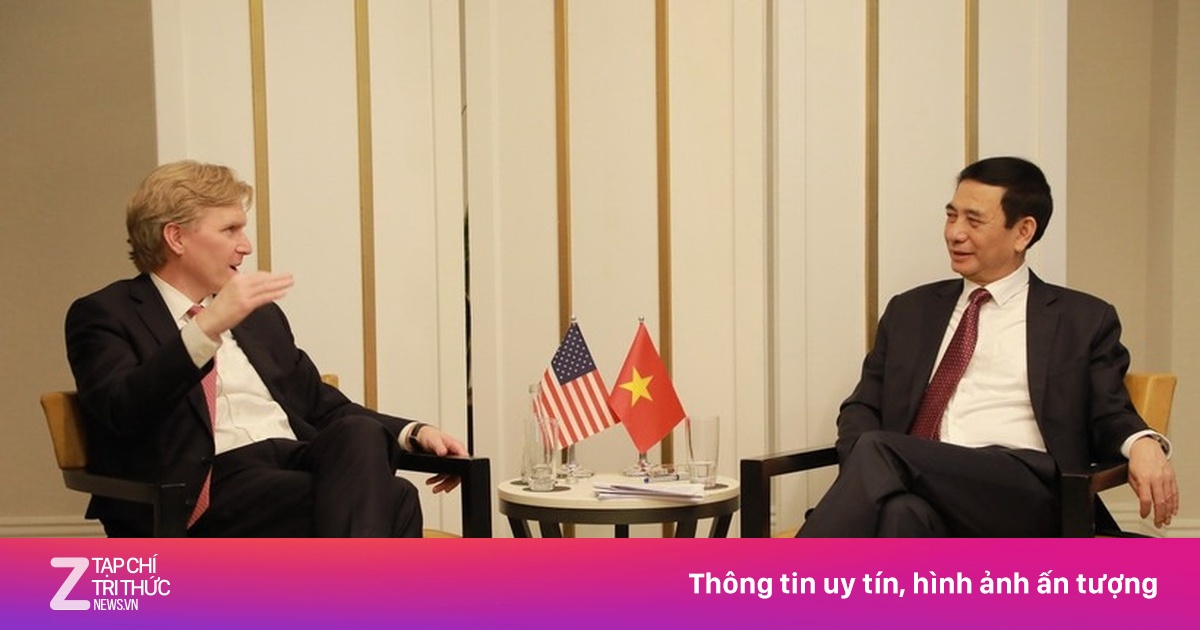 Đại tướng Phan Văn Giang tiếp Thứ trưởng thứ nhất Bộ Chiến tranh Hoa Kỳ