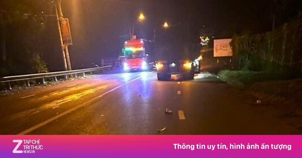 Xe đầu kéo va chạm xe máy ở Lâm Đồng, một phụ nữ tử vong