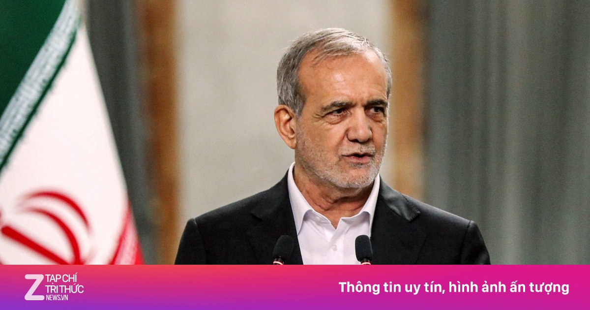 Tổng thống Iran bị chỉ trích vì xin lỗi các nước láng giềng