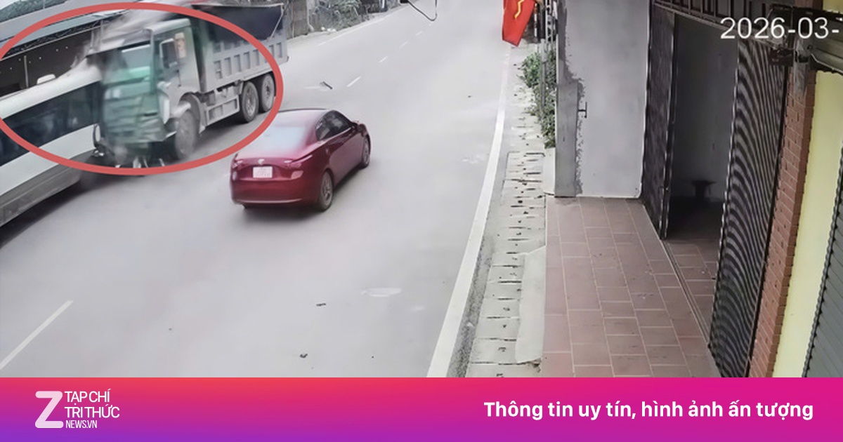 Xe ben tông ôtô đưa đón học sinh ở Thái Nguyên