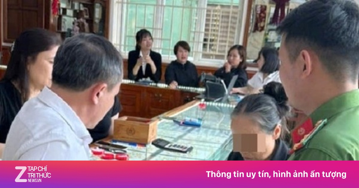 Lừa cụ bà bán 19 chỉ vàng