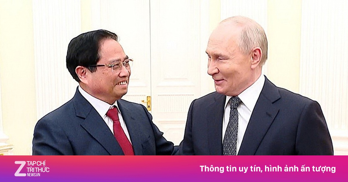 Thủ tướng Phạm Minh Chính hội kiến Tổng thống Vladimir Putin