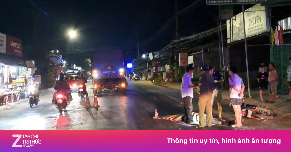 Va chạm với xe chở rác tại Đồng Tháp, người đàn ông đi xe máy tử vong tại chỗ