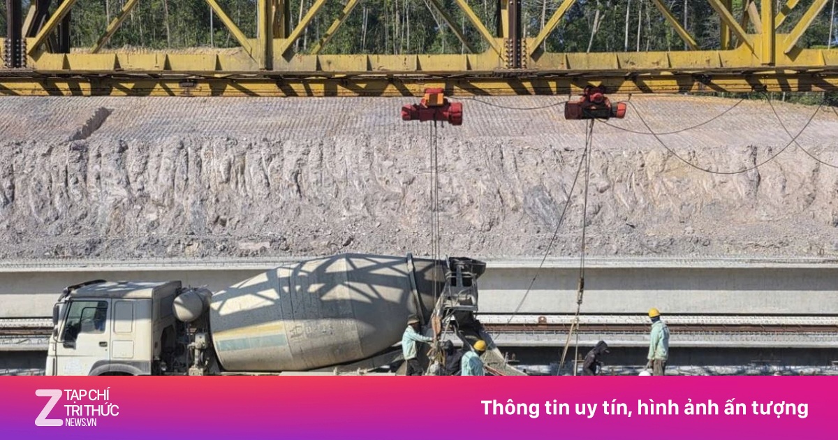 Giá nhiên liệu tăng, nhà thầu cao tốc Khánh Hòa - Buôn Ma Thuột linh hoạt thi công