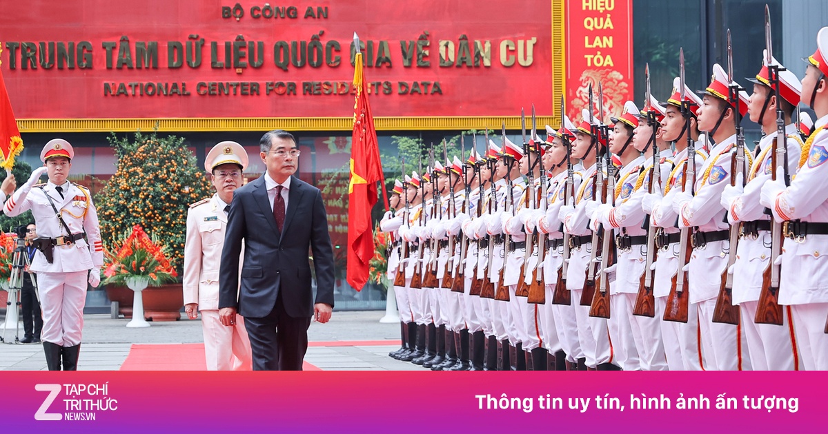 Thủ tướng: Phát triển VNeID thành kênh giao tiếp Nhà nước với dân