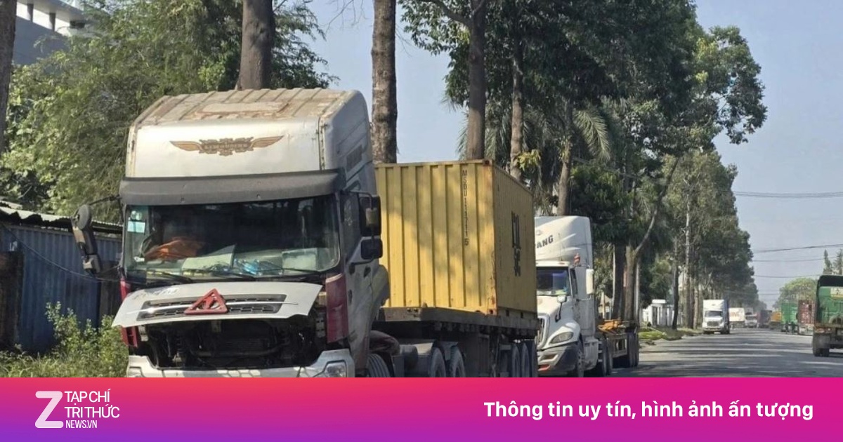 Áp Lực Hạ Tầng: Thiếu Bãi Đậu Xe Quanh Cảng Cát Lái Gây Ùn Tắc Giao Thông