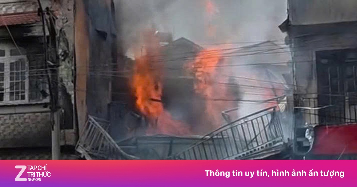 Hỏa hoạn thiêu rụi căn nhà gỗ tại trung tâm Đà Lạt, nhiều tài sản bị thiêu hủy