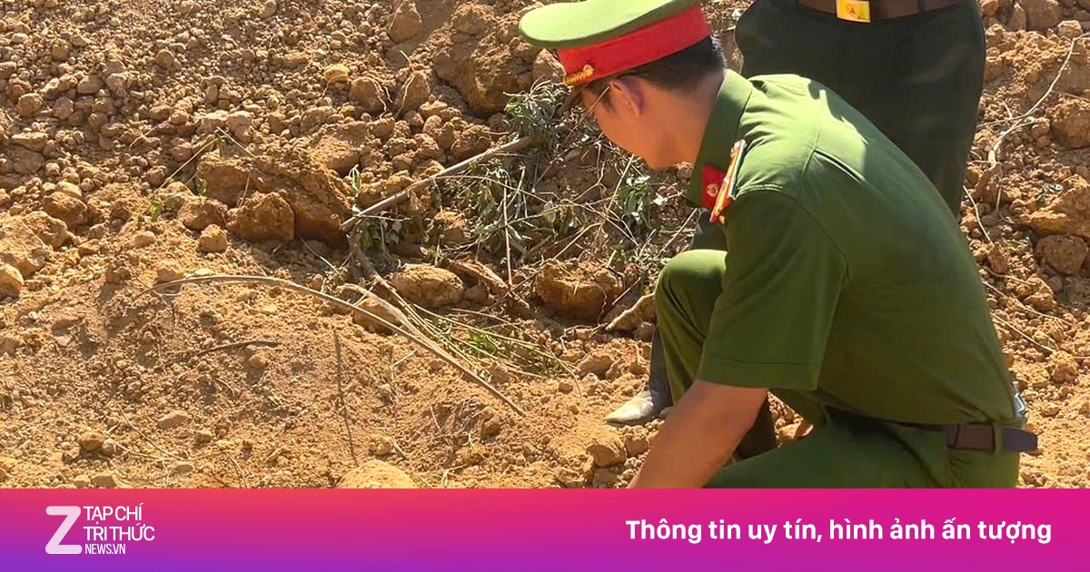 Phát hiện 2 quả pháo cối khi thi công đập thủy lợi