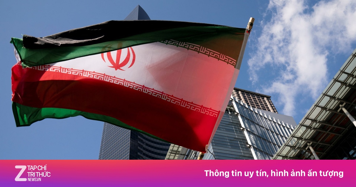 Photo: Znews Trump Warns Iran to Accept Deal or Face Complete Surrender