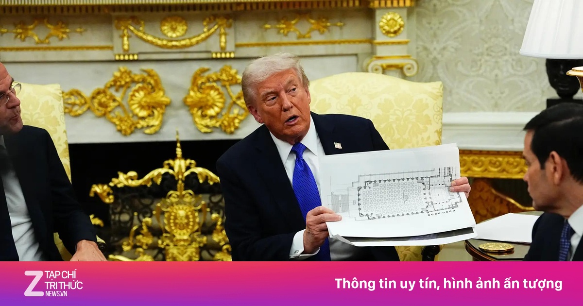 Ông Trump nói phóng viên CNN 'ngu ngốc và độc ác'