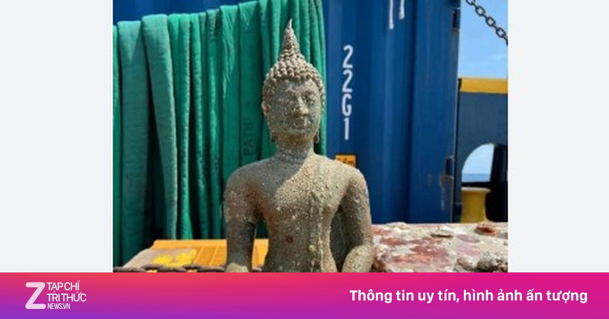 Phát hiện tượng Phật nguyên vẹn trong chiến hạm chìm ở Vịnh Thái Lan ...