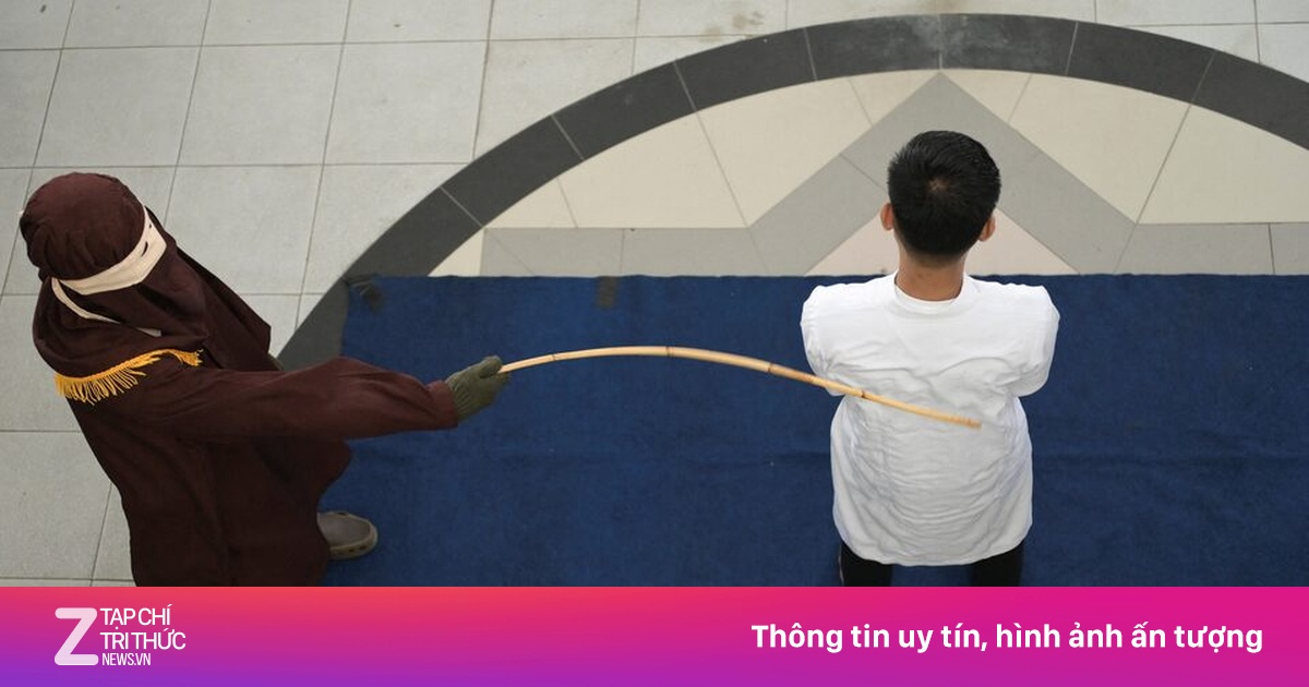Bị phạt 100 roi vì quan hệ tình dục ngoài hôn nhân ở Indonesia