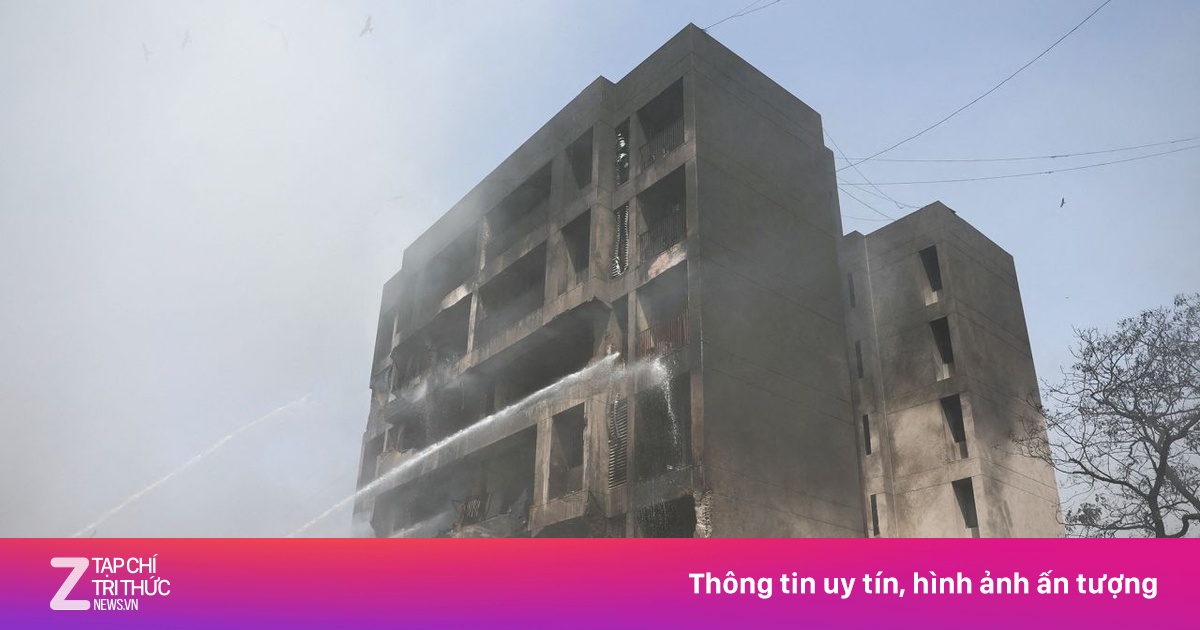 Nhân chứng kể lại khoảnh khắc kinh hoàng trong vụ rơi máy bay ở Ấn Độ