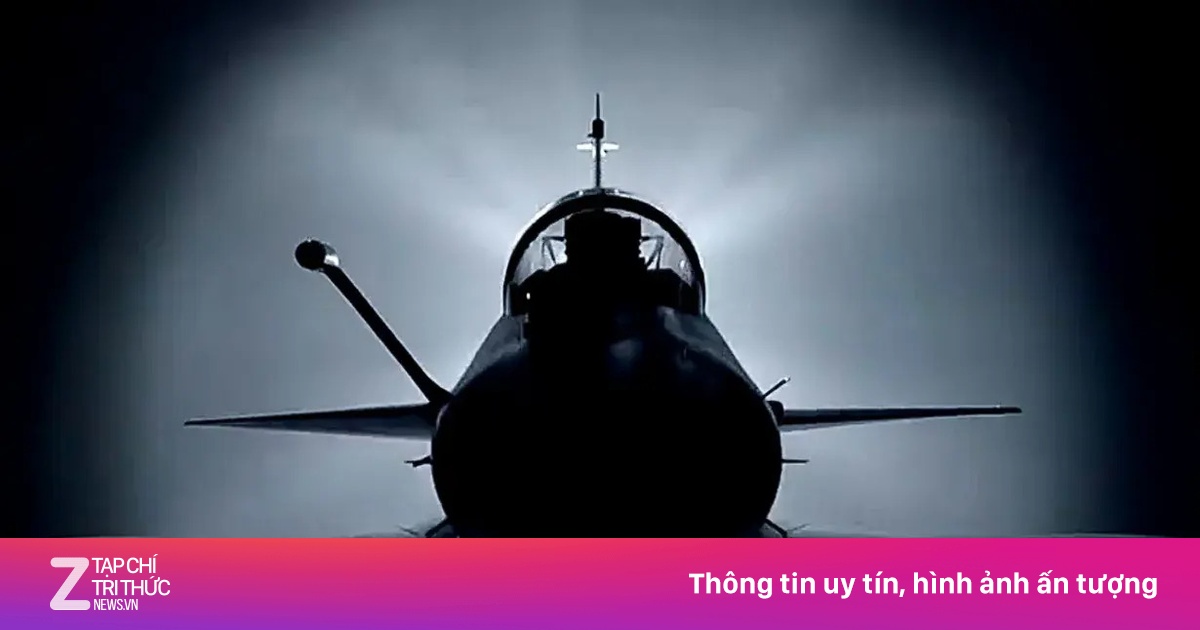 Trung Quốc 'chào hàng' máy bay chiến đấu J-10 bản nâng cấp