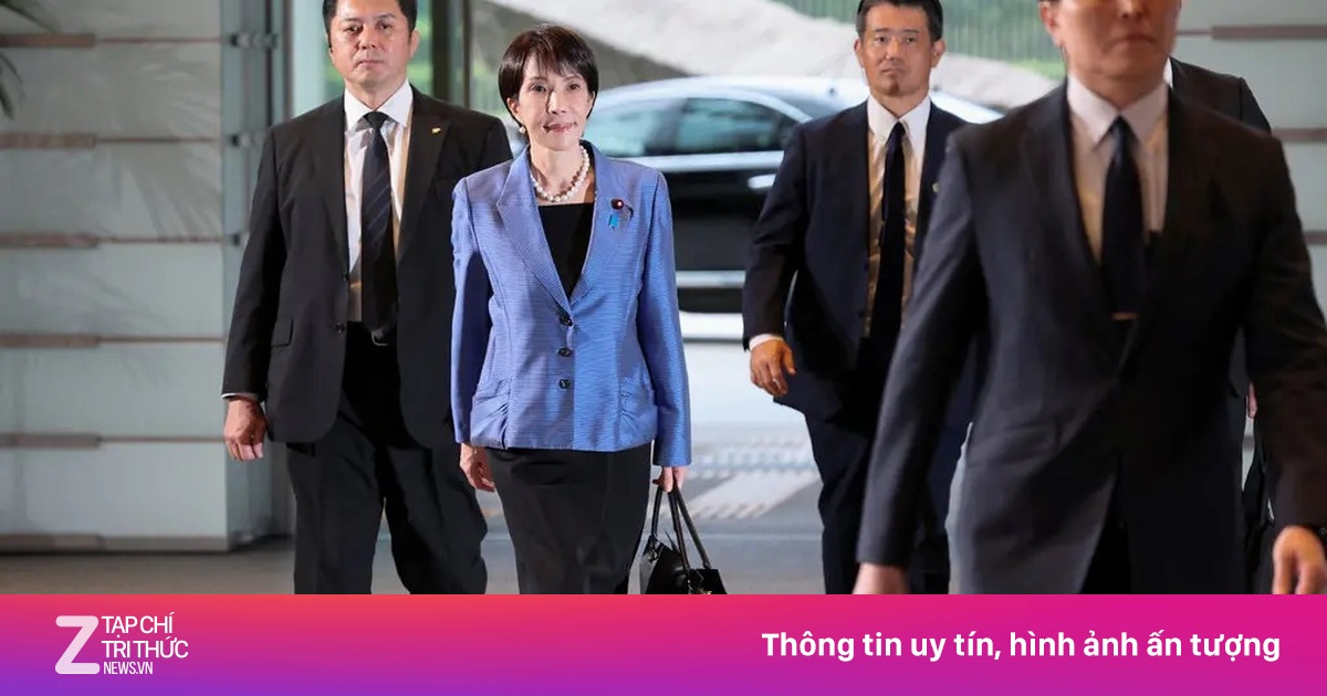 Túi xách của thủ tướng Nhật gây chú ý