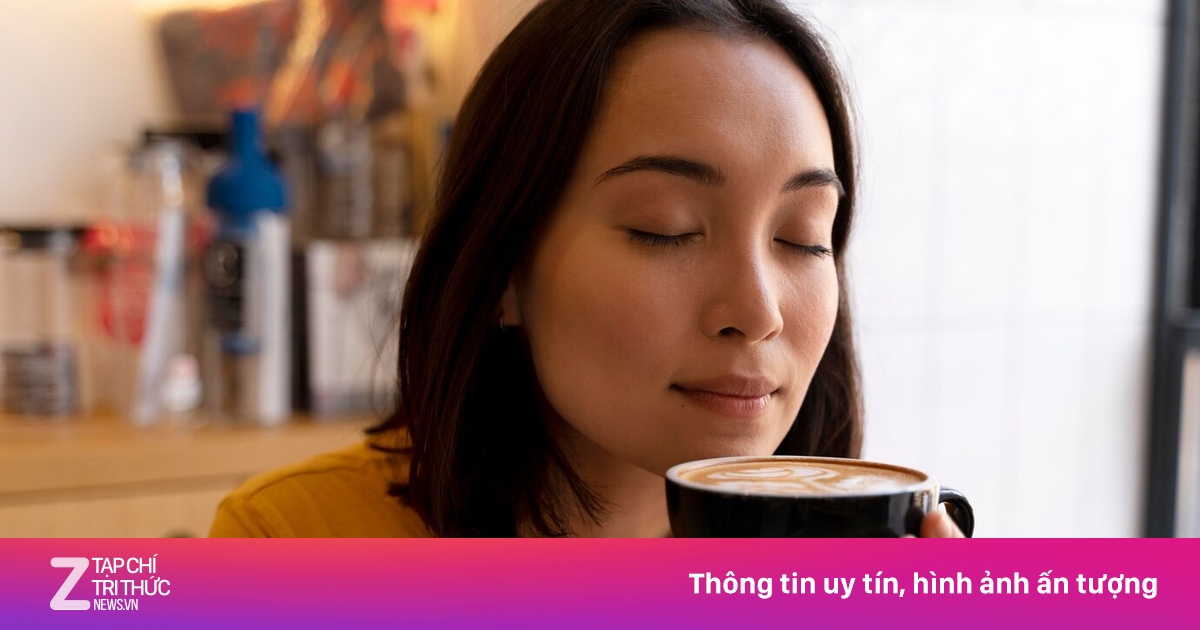 Người axit uric cao có uống được trà xanh, cà phê không?