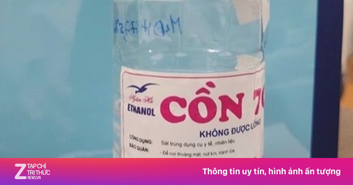Hàng loạt ca mù, tổn thương não, tử vong vì cồn y tế 'rởm'
