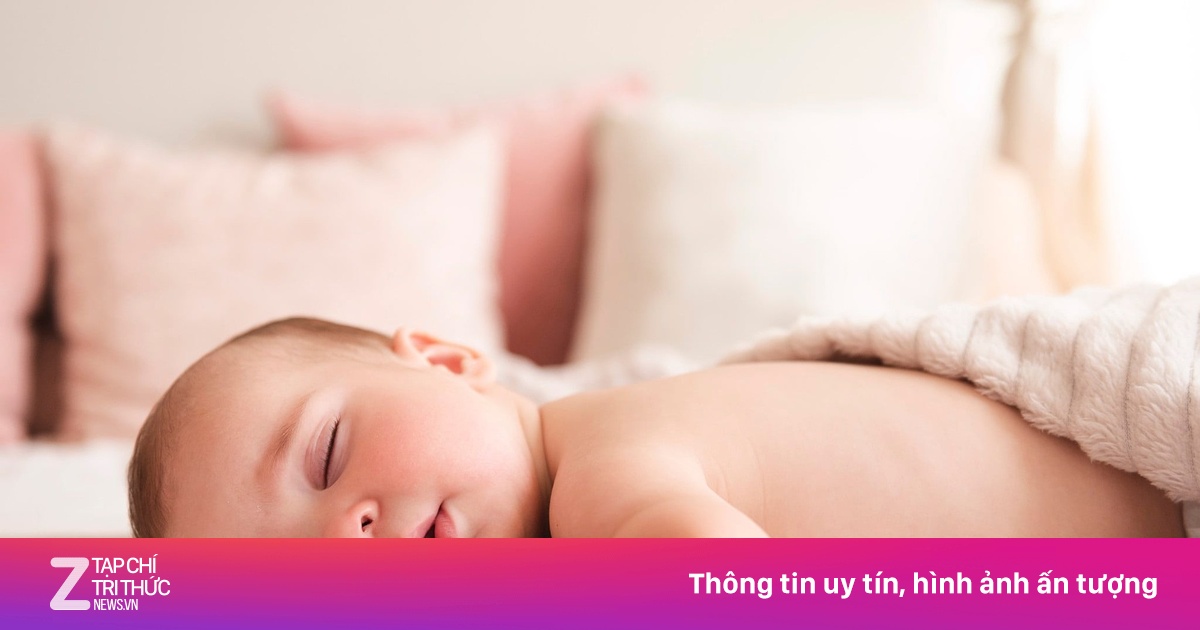 Trẻ sơ sinh ngủ ngáy, khò khè khi nào là bình thường, khi nào là bệnh?