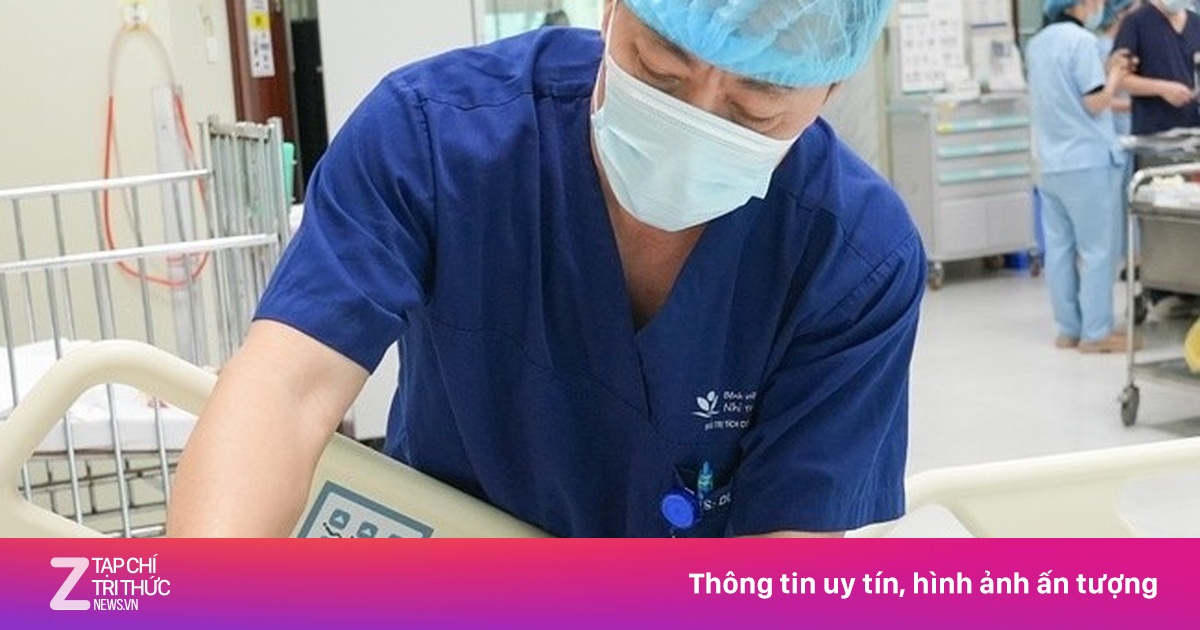 Thương tâm bé trai bị găm đầy mảnh vỡ sắc nhọn sau tiếng nổ