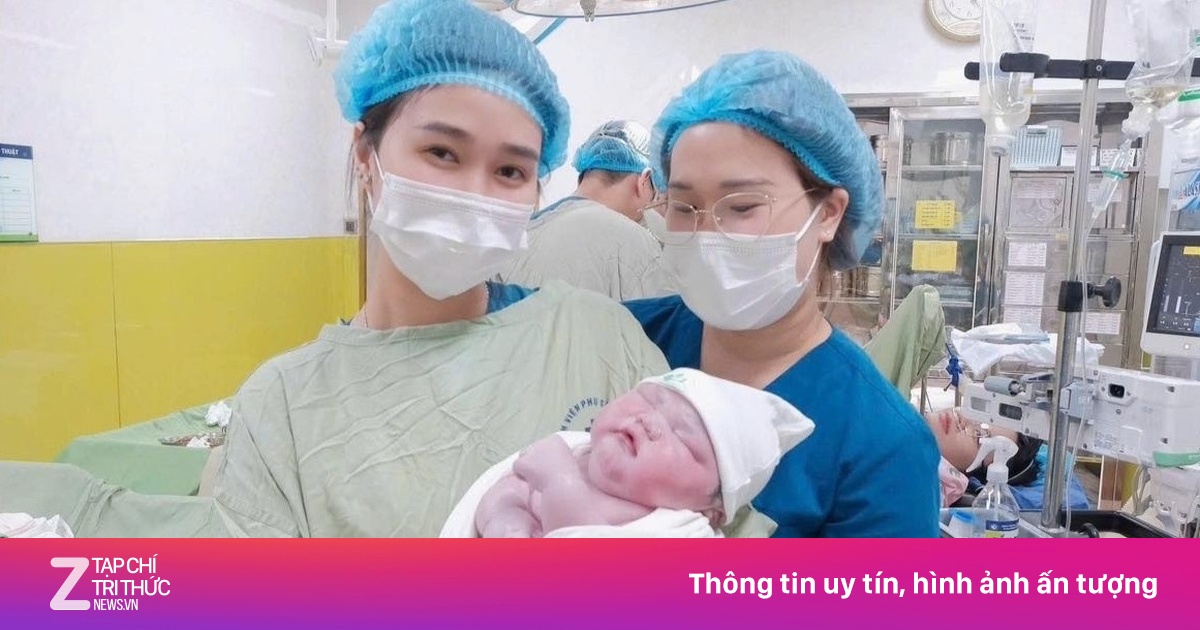 Bé trai ở Hà Nội chào đời nặng gần 6 kg