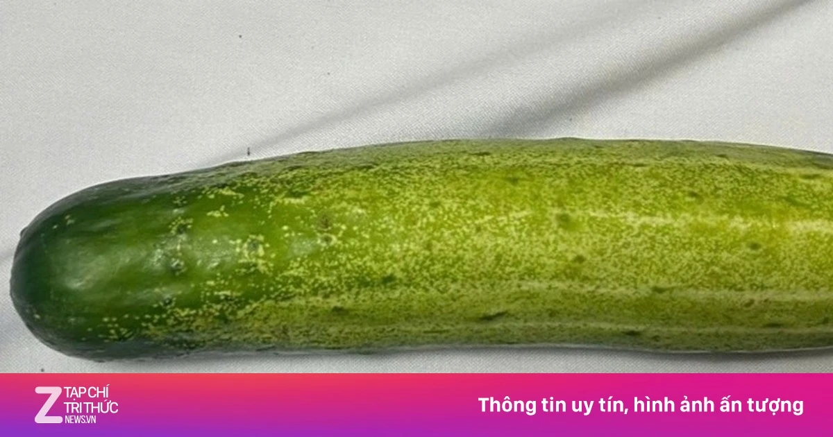 Đưa dưa chuột vào hậu môn, bé trai 13 tuổi nhập viện