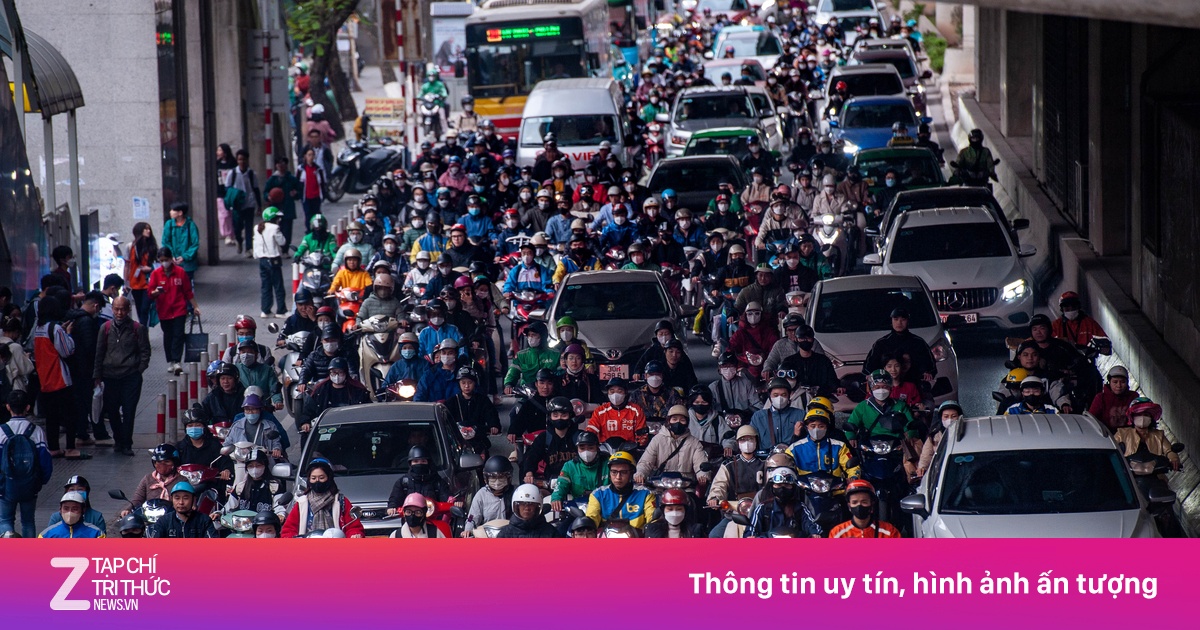 Xe máy dịch vụ chạy xăng sắp bị cấm vào các phường trung tâm Hà Nội