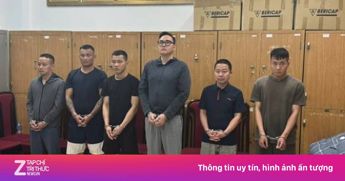 Bắt nhiều đối tượng trong nhóm 'lợn rừng' có dấu hiệu bảo kê xây dựng