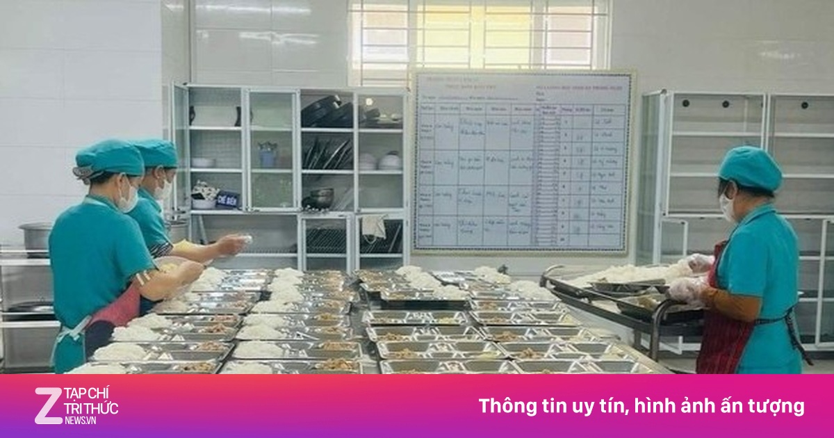 Yêu cầu xác minh thông tin bữa ăn học sinh bị thu thuế 2 lần